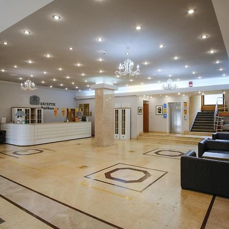 Hotel Rusca Hunedoara Zewnętrze zdjęcie